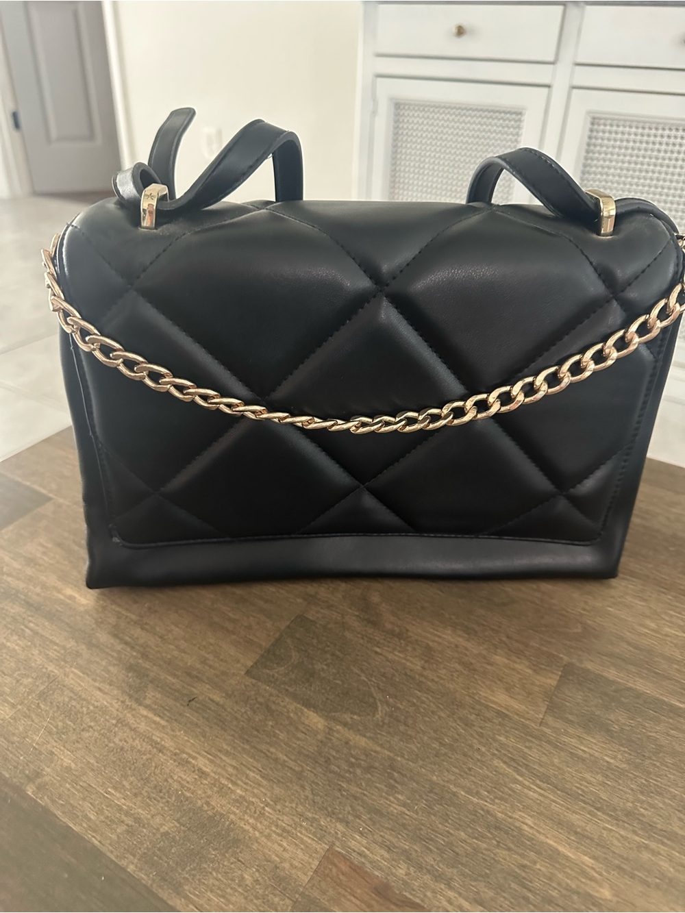 Quilted Black Shoulder Bag with Gold Chain